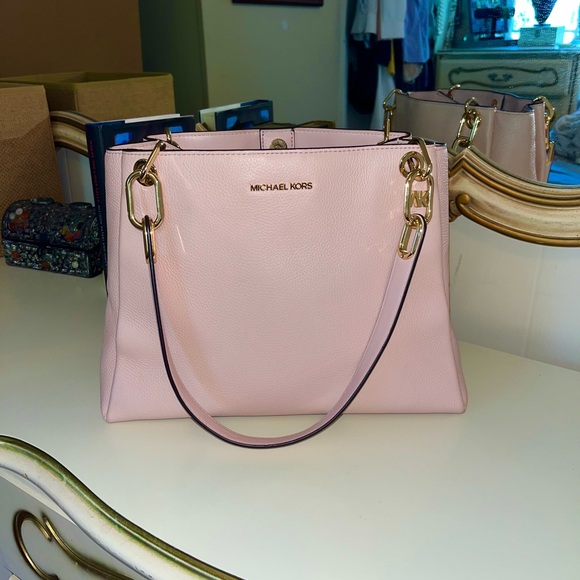 NWT | Trisha Large Pebbled Leather Shoulder Bag!! - Picture 2 of 14